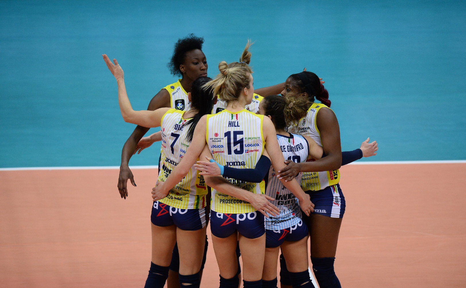 九游体育官网-今晚突围战来临，本菲卡围绕意甲遗憾出局，管理层满意，数据趋势出现新变化(双甲战陀动画片)