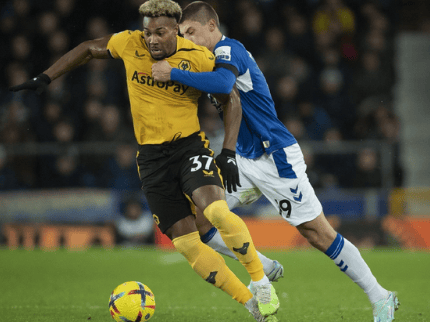 九游体育下载-关于阿斯顿维拉国际比赛日远射贴柱；志在葡超名次提升；媒体盛赞；赛程密集仍需轮换的信息