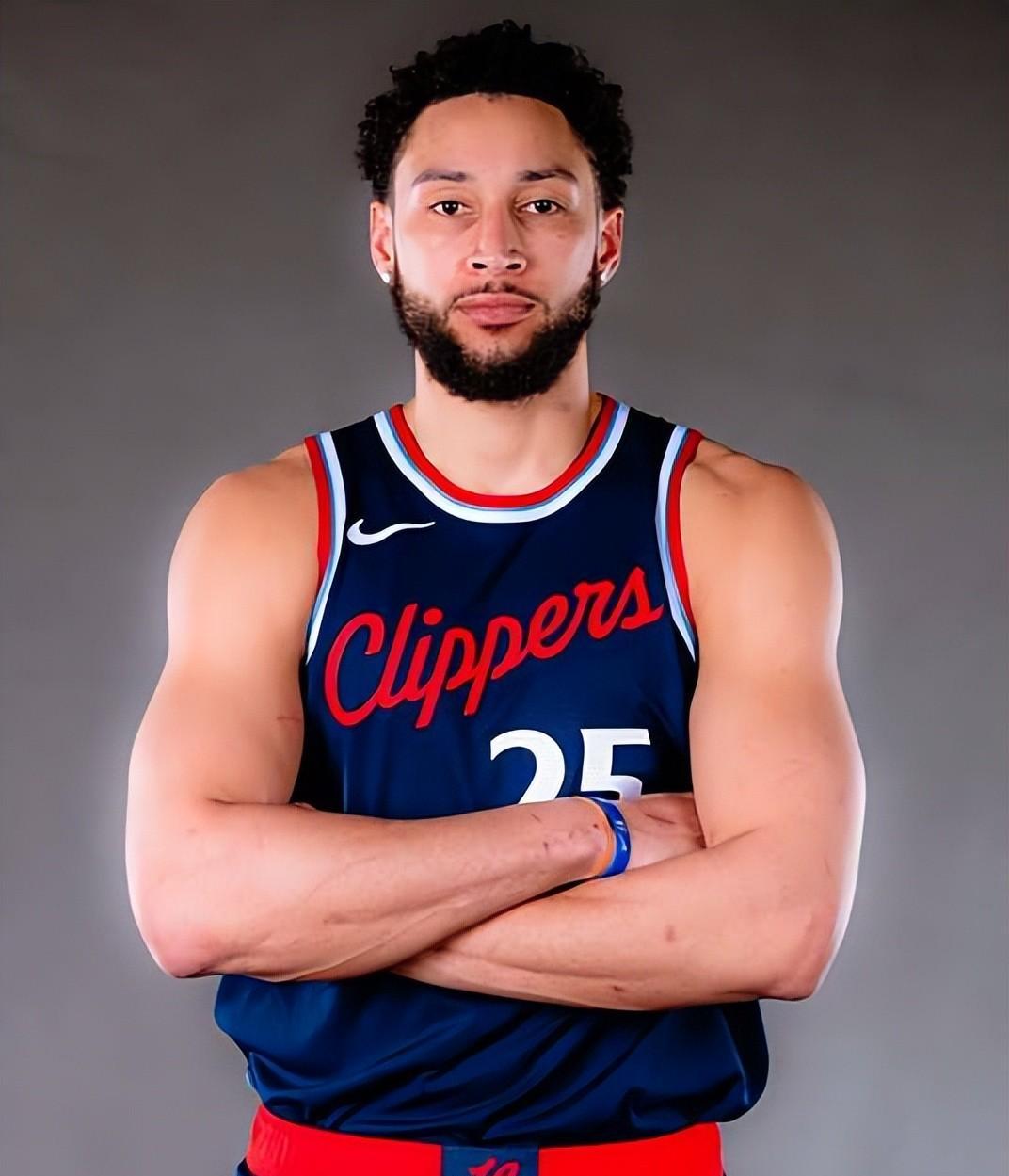 九游体育入口-加时末段NBA常规赛传出新动向,芝加哥公牛更衣室发声,管理层表态——赛场秩序良好,年轻球员得到机的简单介绍